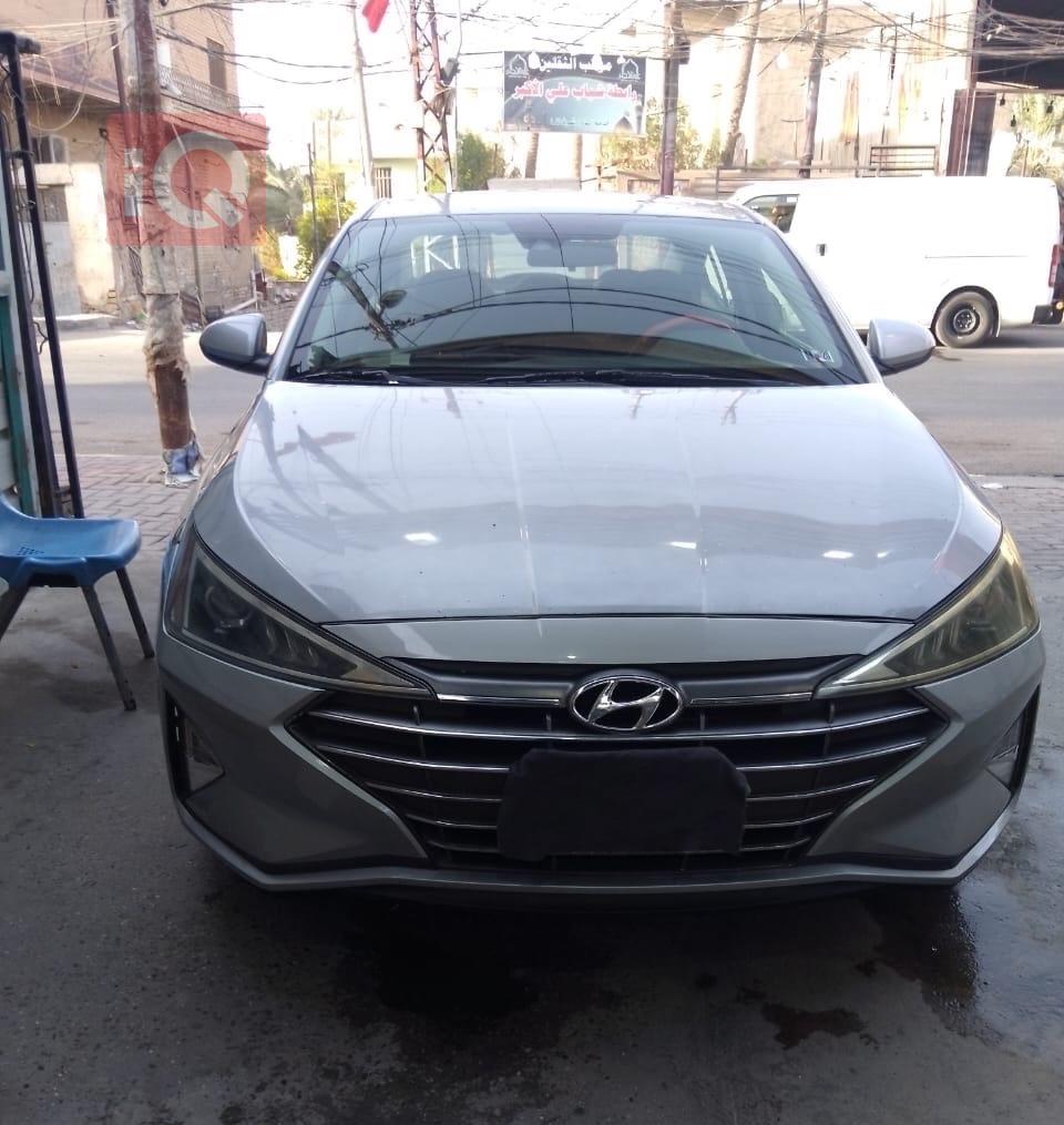 هیوندای ئەلەنترا